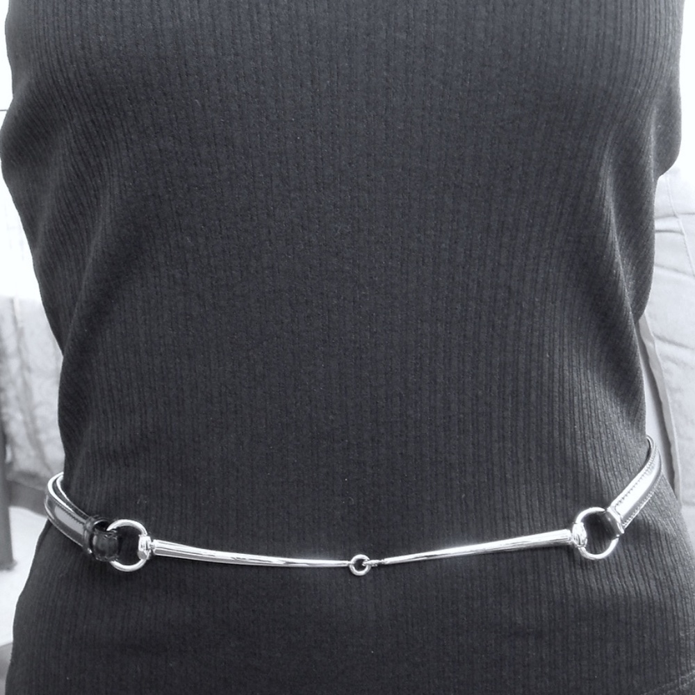 Gucci Vintage Skinny Black Leather Belt.   Authentic